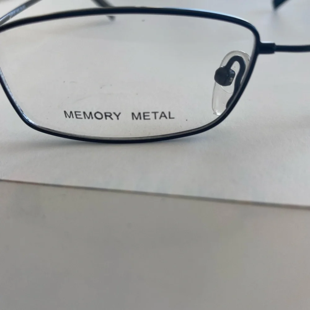 NWT Sport by Dakota Smith Metal Eyeglass Frames